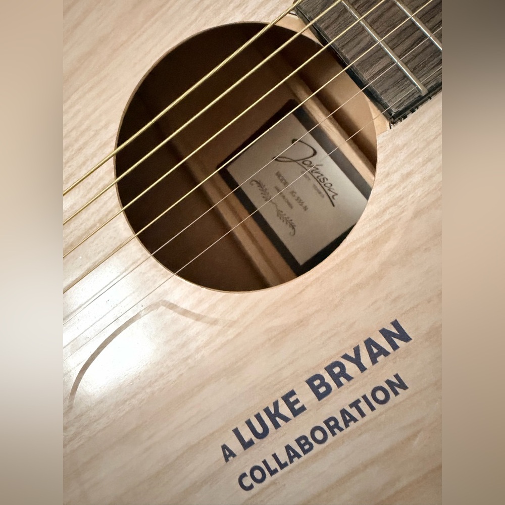 Signed Luke Bryan Guitar - Johnson Guitars model JG-555-N make an offer! - Picture 2 of 7